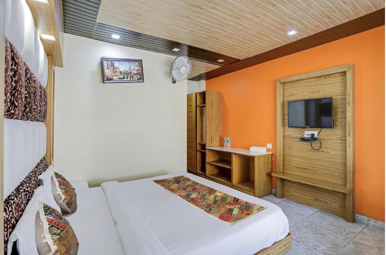 Hotel Woods View - Mall Road Mussoorie Exterior foto
